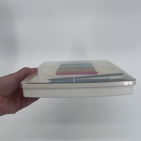 Wilton 10 Piece Fondant & Gum Paste Tool Set w/ Case Cake Decorating Sculpting - Picture 7 of 9